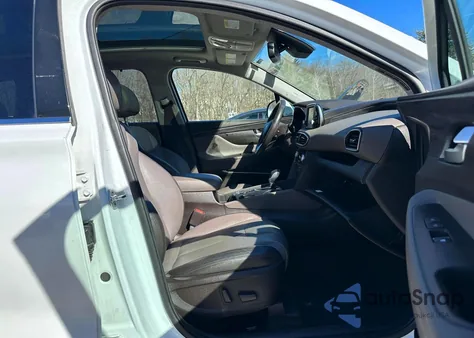 2019 Hyundai Santa Fe Limited 2.0T из США, поврежденный, VIN 5NMS5CAA0KH031755